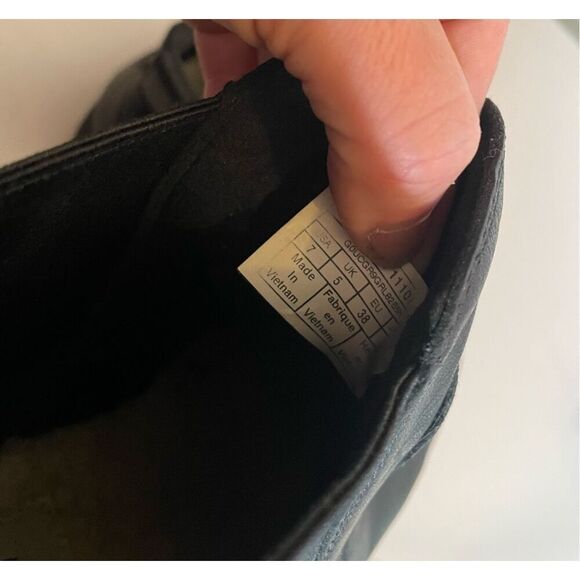 Ugg Bonham Boots - Picture 9 of 11